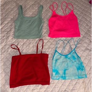 Bundle of tank tops!